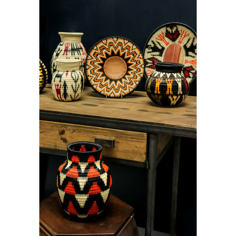 Assortment of Werregue woven decorative trays and vases, Handcrafted by Wounaan Tribe, Colombia. Luxury Home Accessories by Collectiviste.